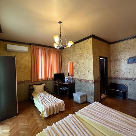 Guesthouse Petra Veliko Tŭrnovo Exterior photo